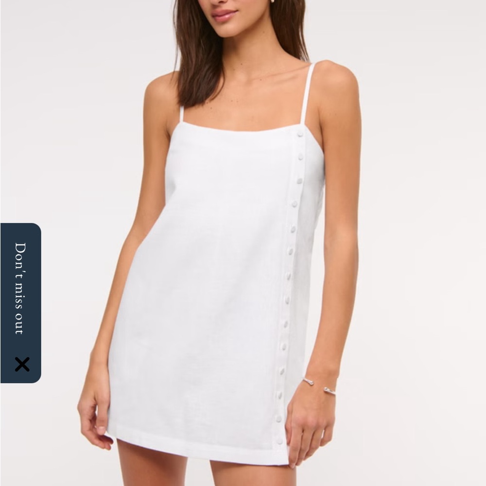 Abercrombie & Fitch Linen-Blend Button Dress